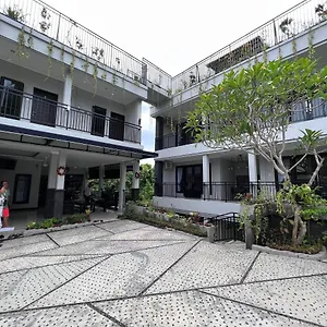 Inn Hill, Jimbaran